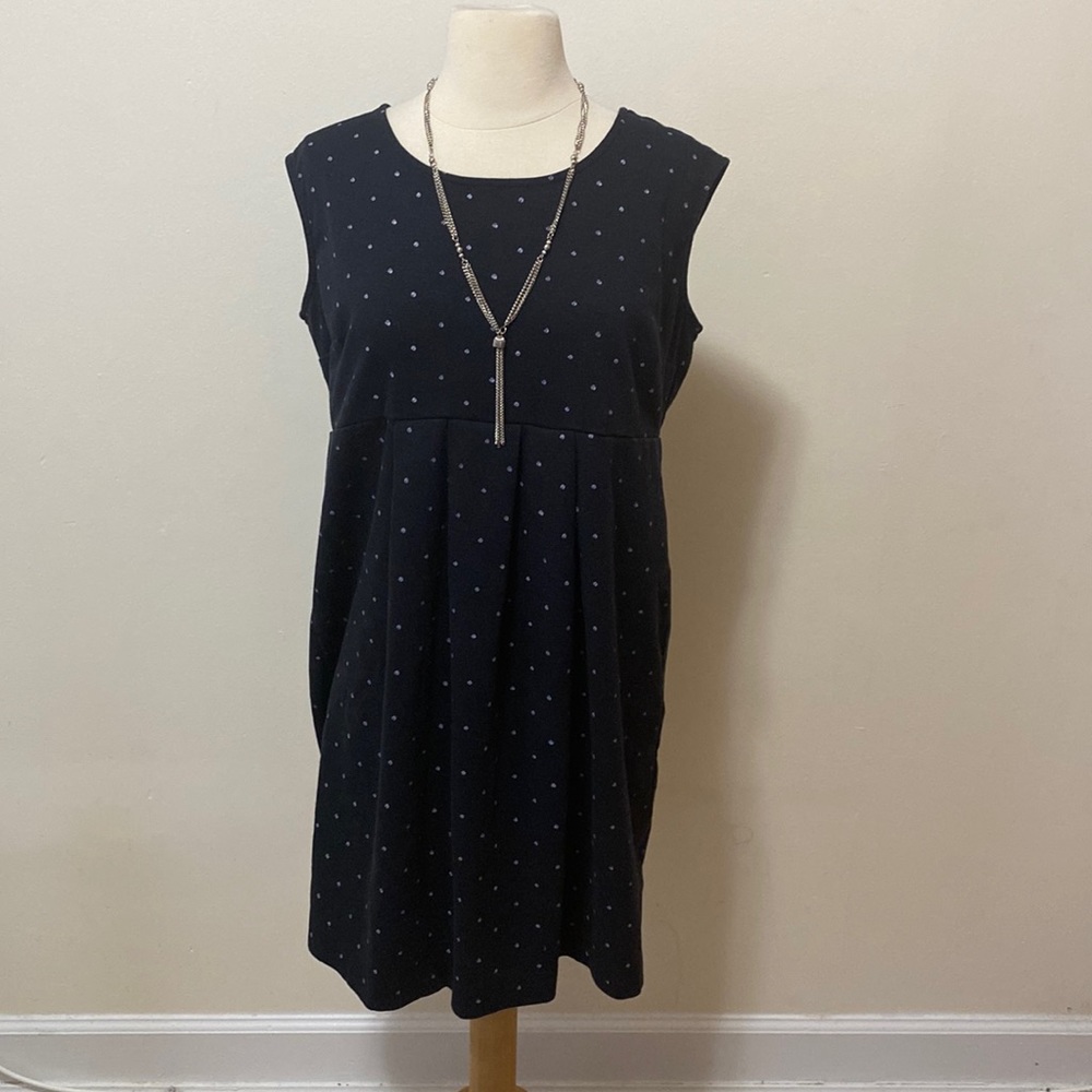Pleated polka dotted Old Navy dress